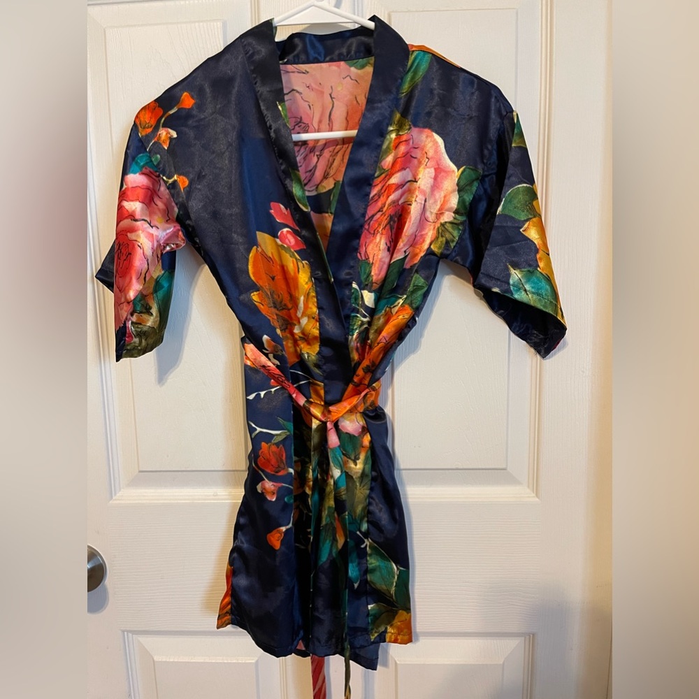Girls/Junior Robe